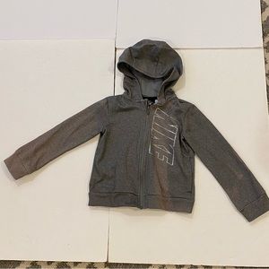 4/$20 Nike hoodie jacket size 6 xox